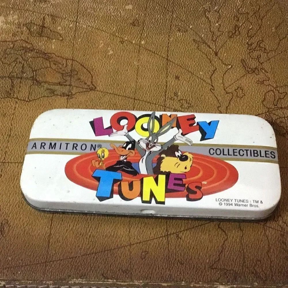 Looney Tunes new old stock watch in original tin packaging